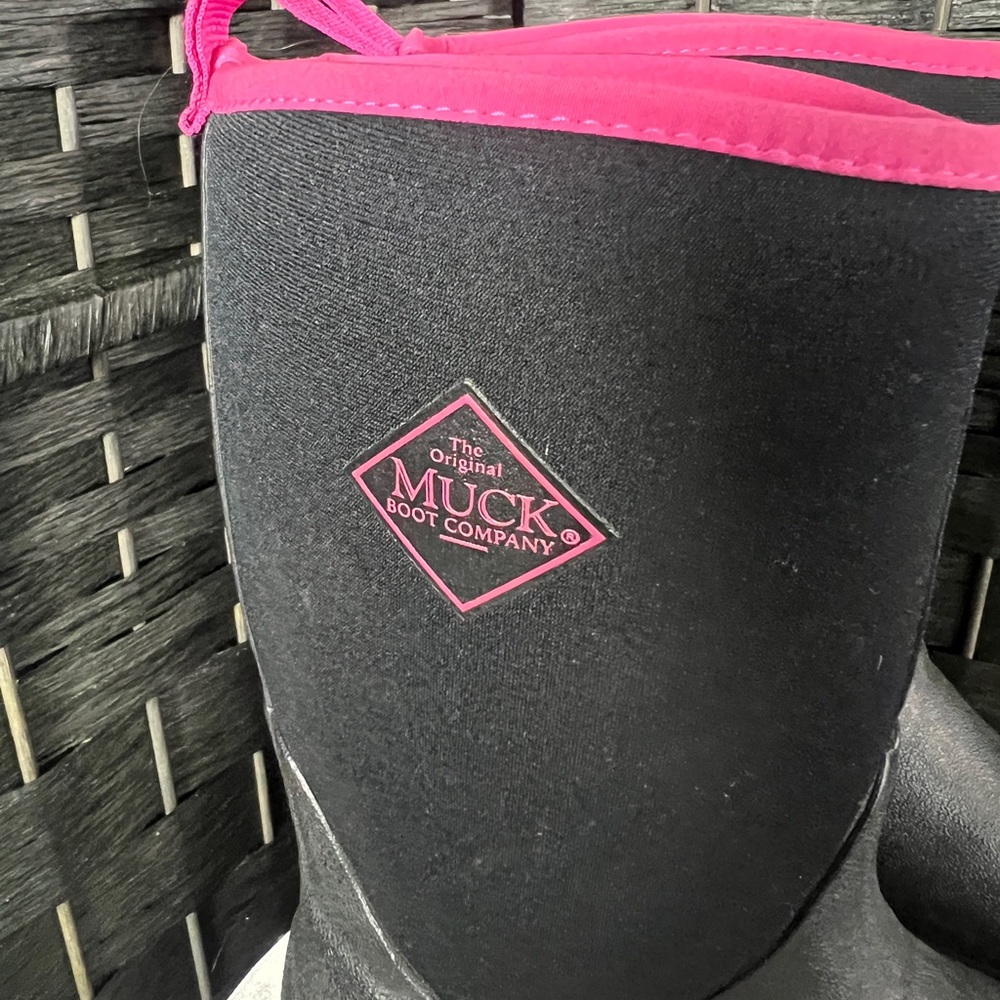 Youth Black and Pink Muck Chore  Boots - Picture 2 of 4